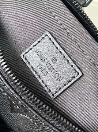 M20900 Black (embossed)