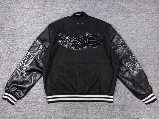 Jacket & Belt & Glasses & A chain