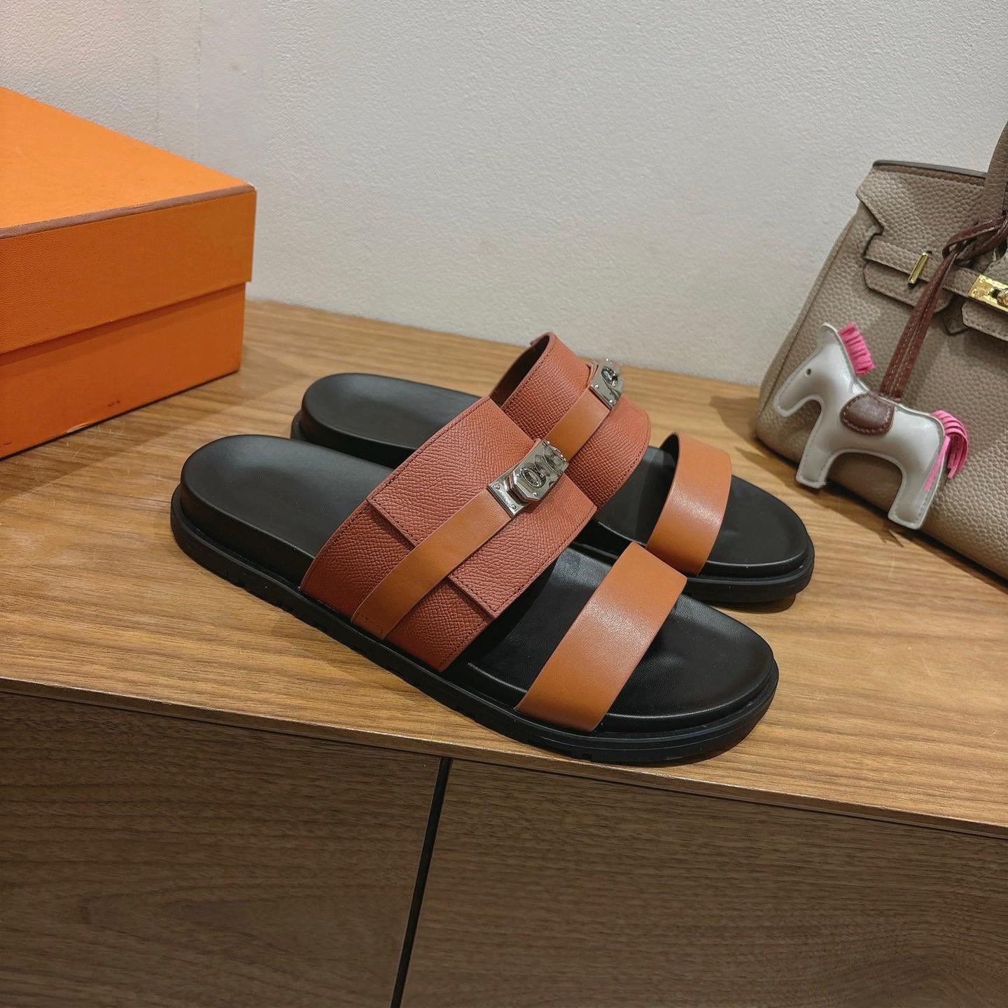 Jackson sandal