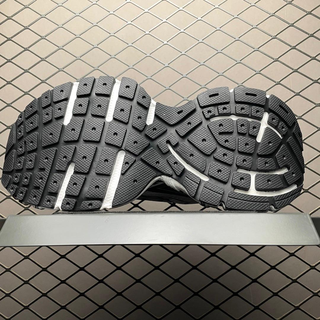 3xl Extreme Laces Logo Sneaker