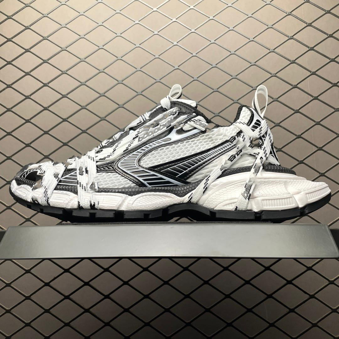 3xl Extreme Laces Logo Sneaker