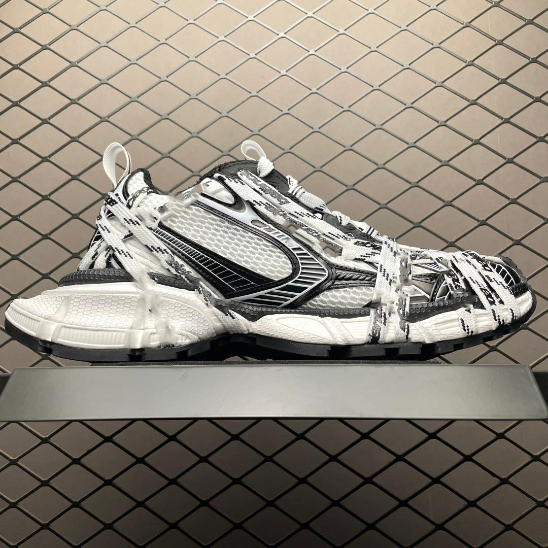 3xl Extreme Laces Logo Sneaker