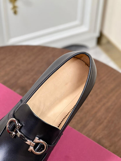 Moccasin with Gancini ornament