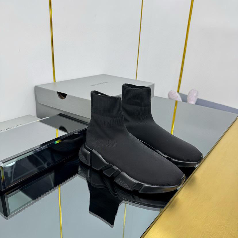 Speed 2.0 Recycled Knit Sneaker