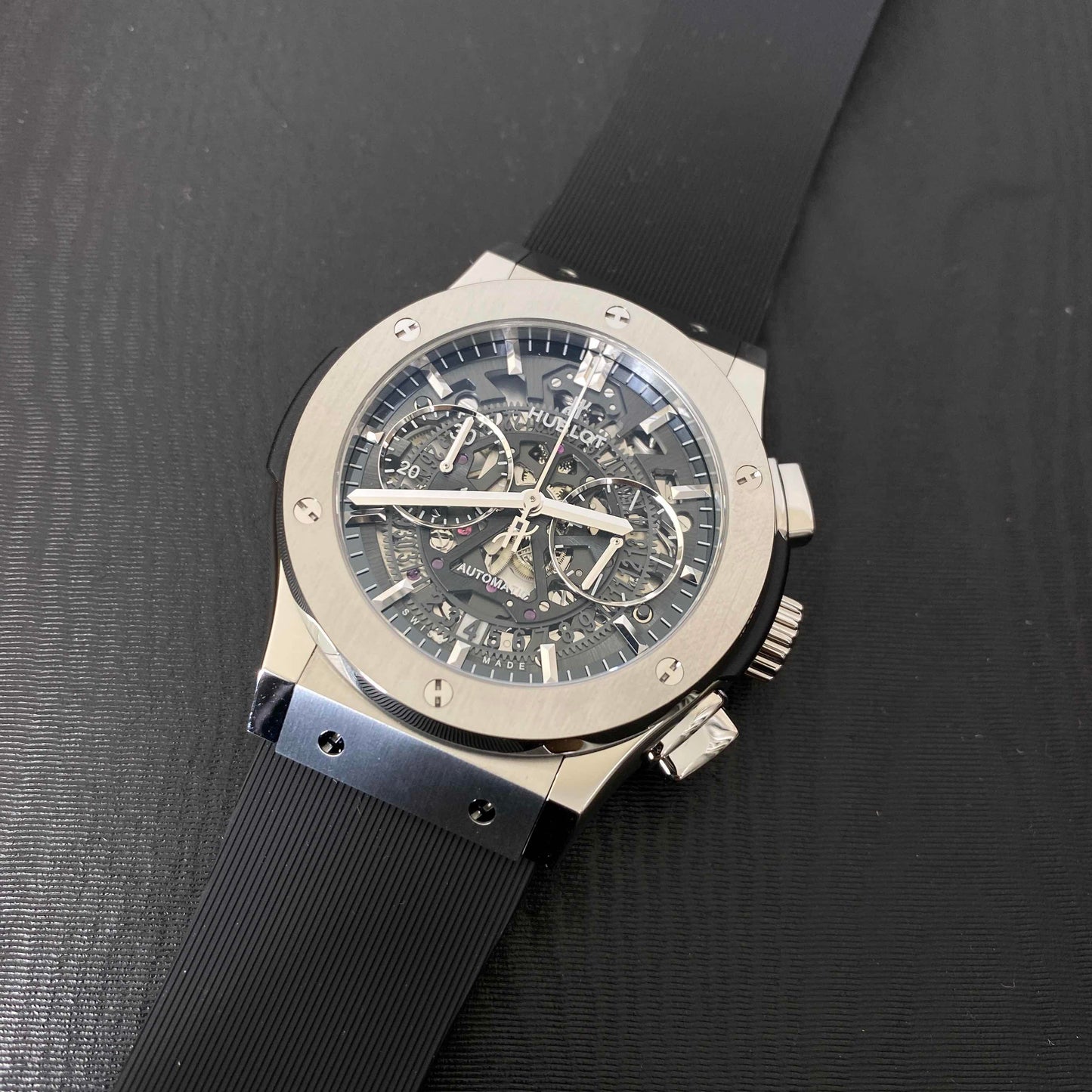 Men's high-end watches