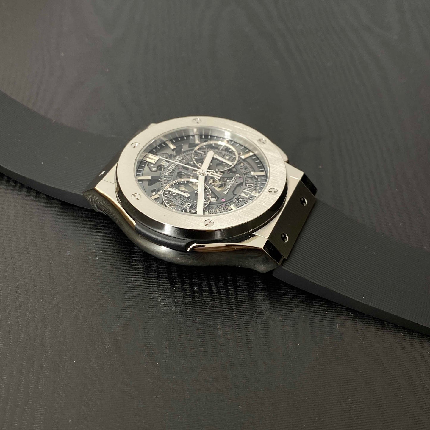 Men's high-end watches