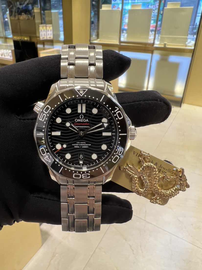 Luxury watches for men