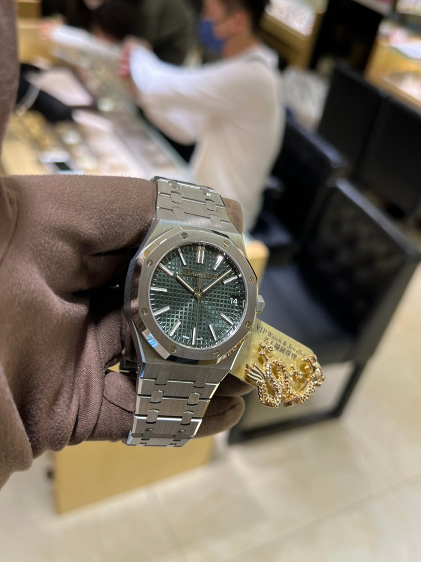 High-end luxury men's watches