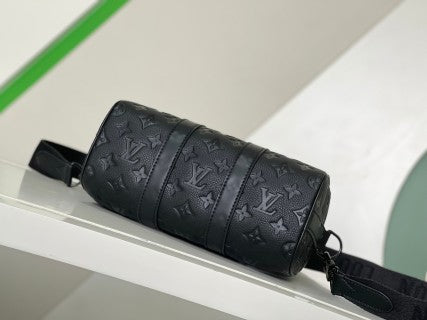 M20900 Black (embossed)