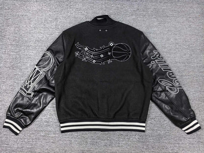 Jacket & Belt & Glasses & A chain