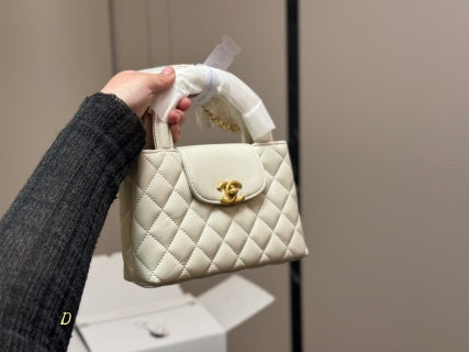 Chanel 23k kelly