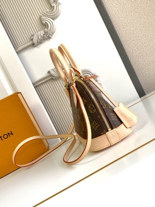 𝐌𝟓𝟑𝟏𝟓𝟐